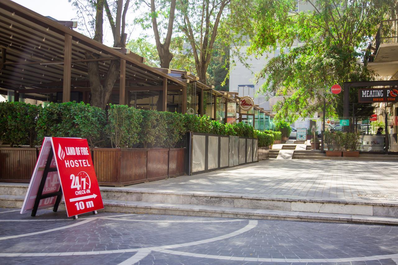 Land Of Fire Hostel บากู ภายนอก รูปภาพ